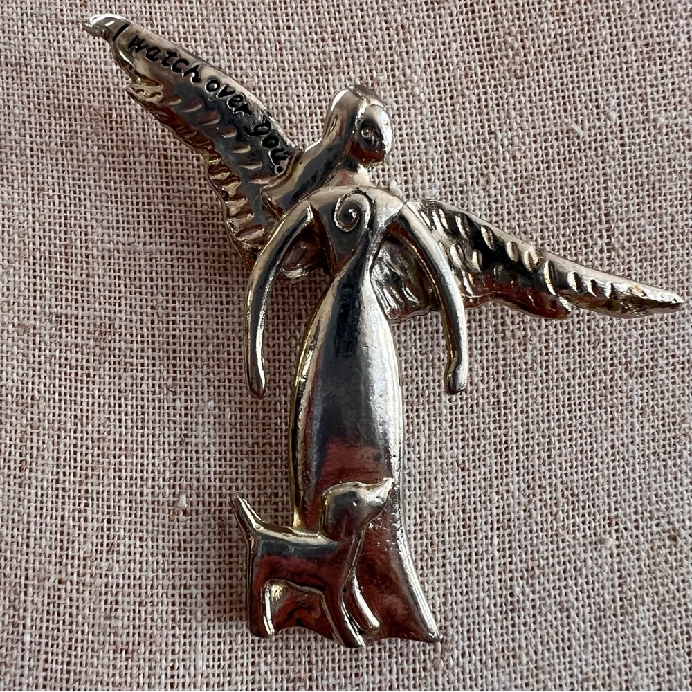 Silver Angel Brooch with dog EUC